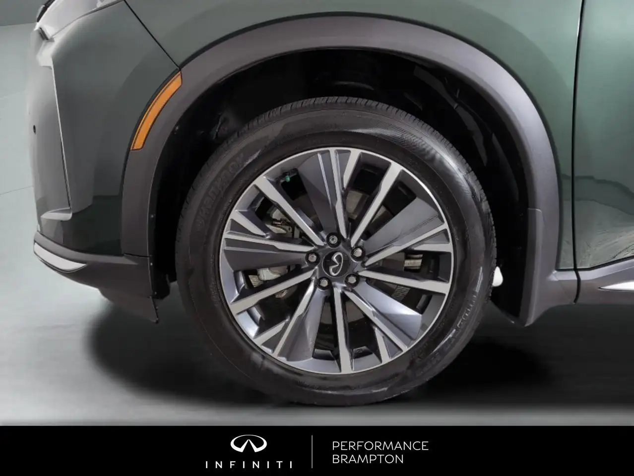 Infiniti QX60 - Image 11