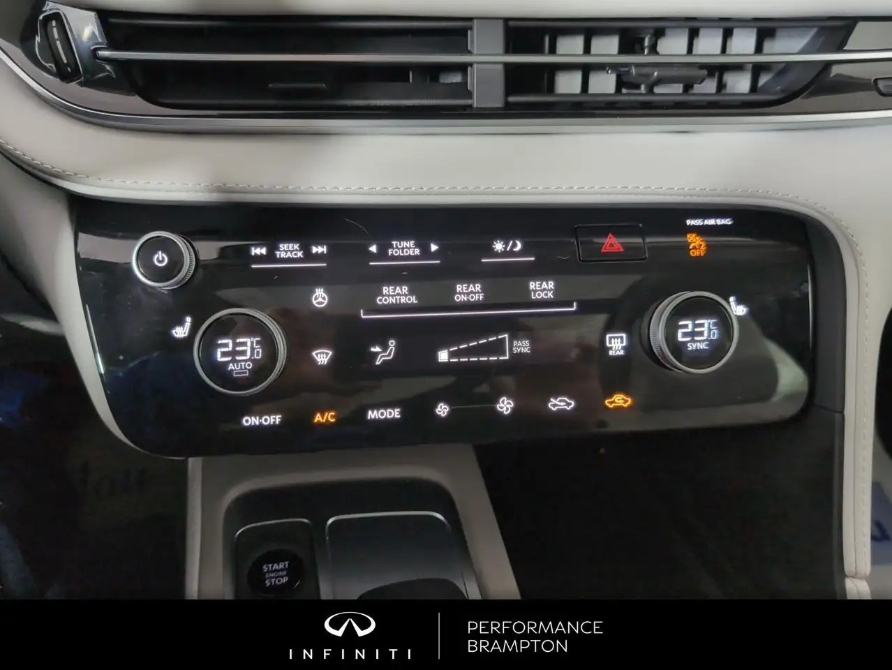Infiniti QX60 - Image 25