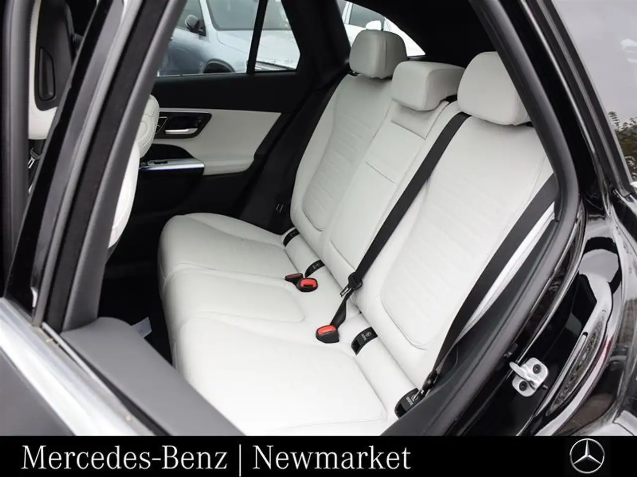 Mercedes-Benz GLC - Image 12