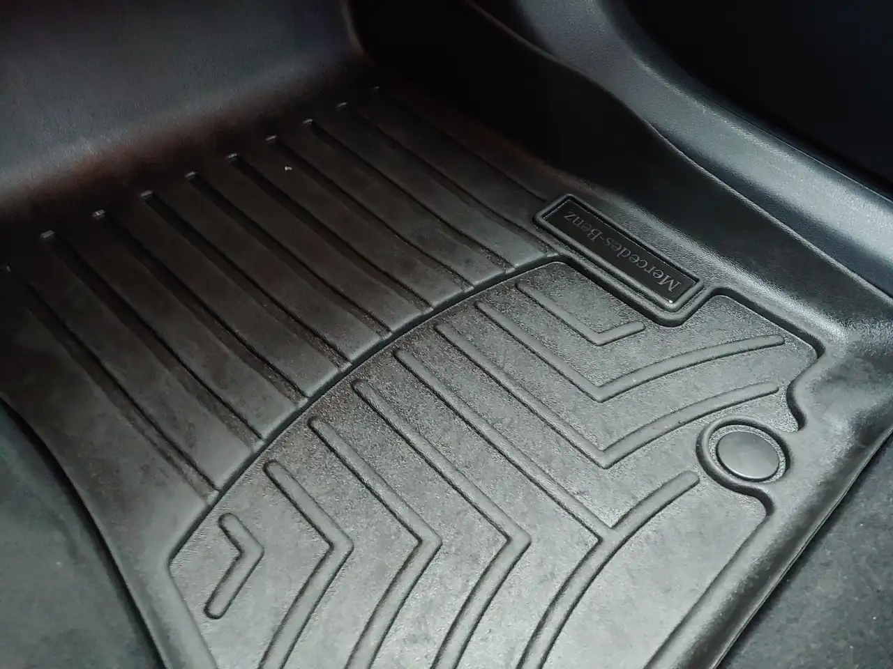 Mercedes-Benz GLC - Image 33