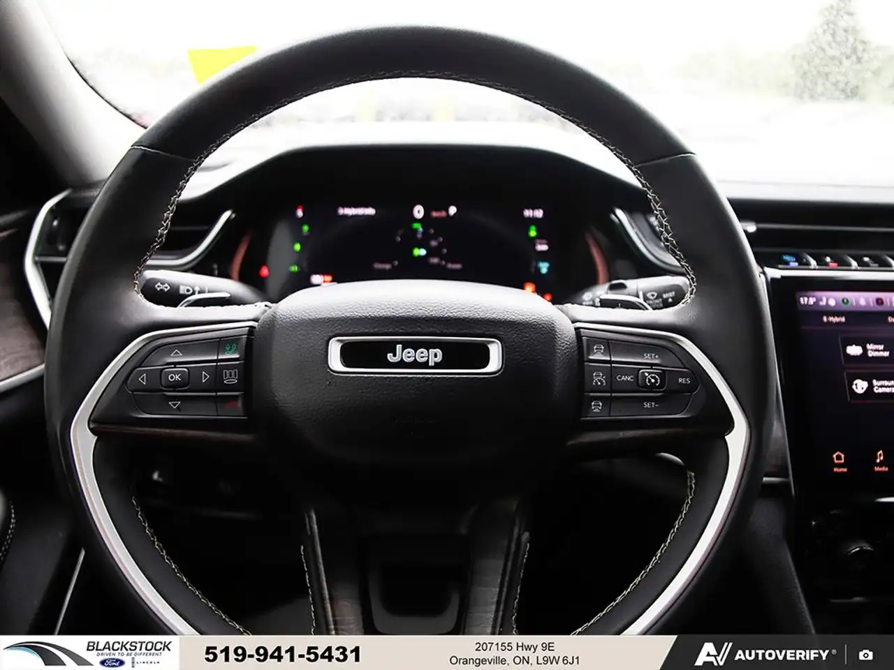 Jeep Grand Cherokee - Image 15