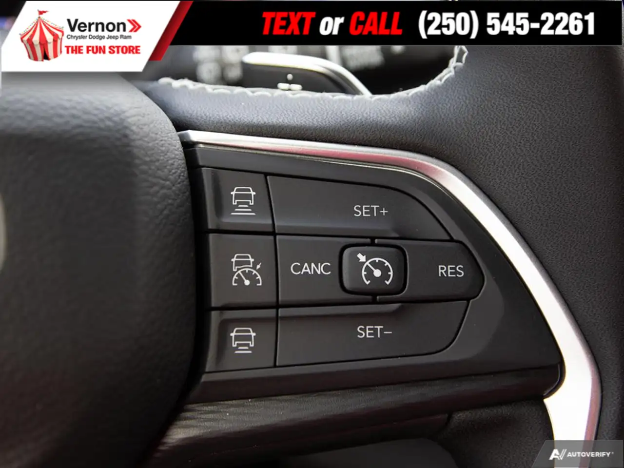 Jeep Grand Cherokee - Image 19