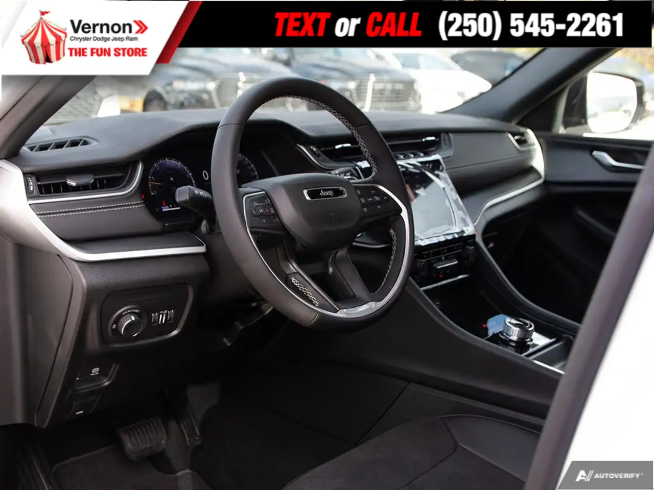Jeep Grand Cherokee - Image 13