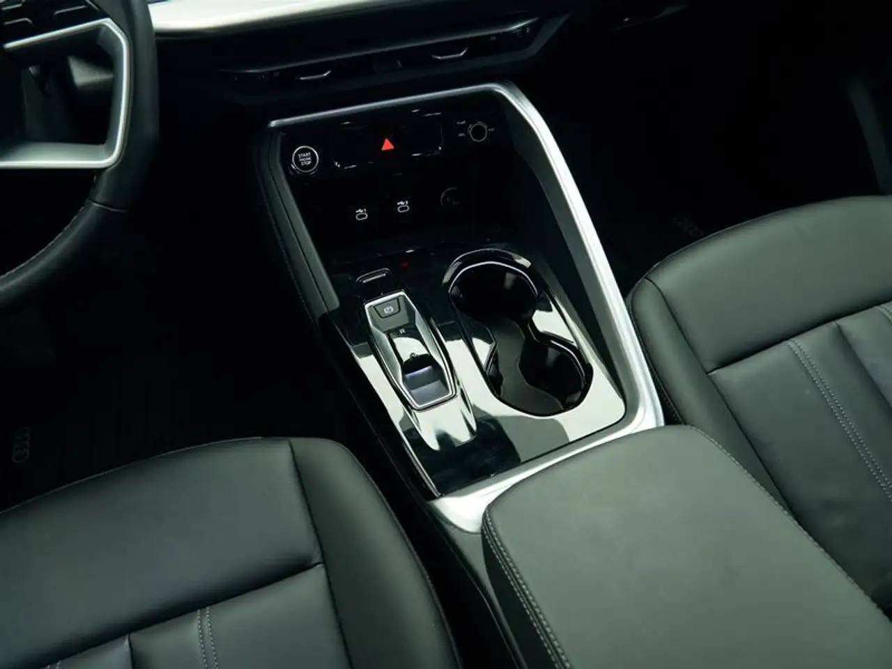 Audi Q5 - Image 33