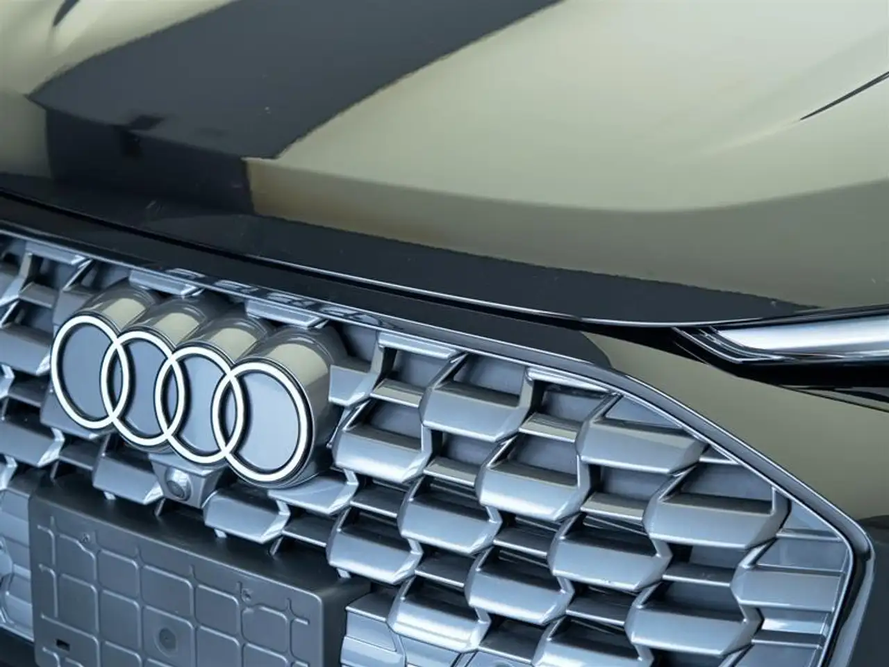 Audi Q5 - Image 8