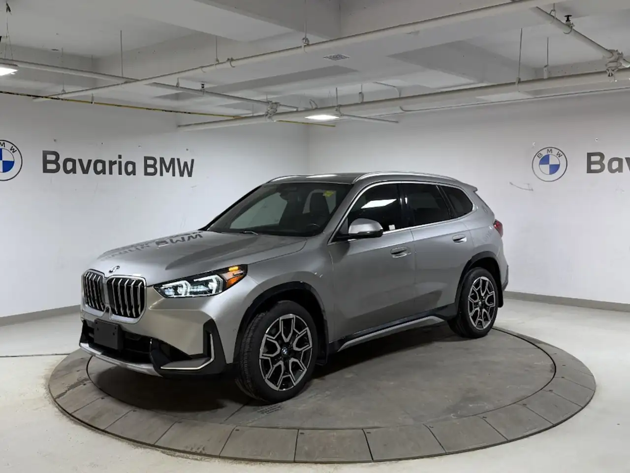 BMW X1 - Image 1