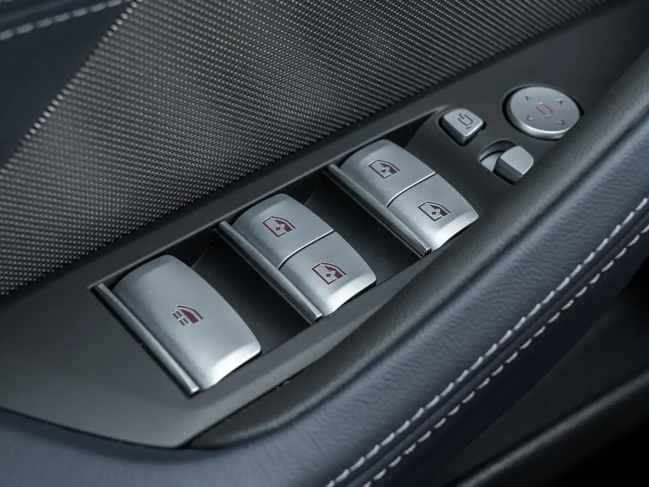 BMW M850 - Image 14