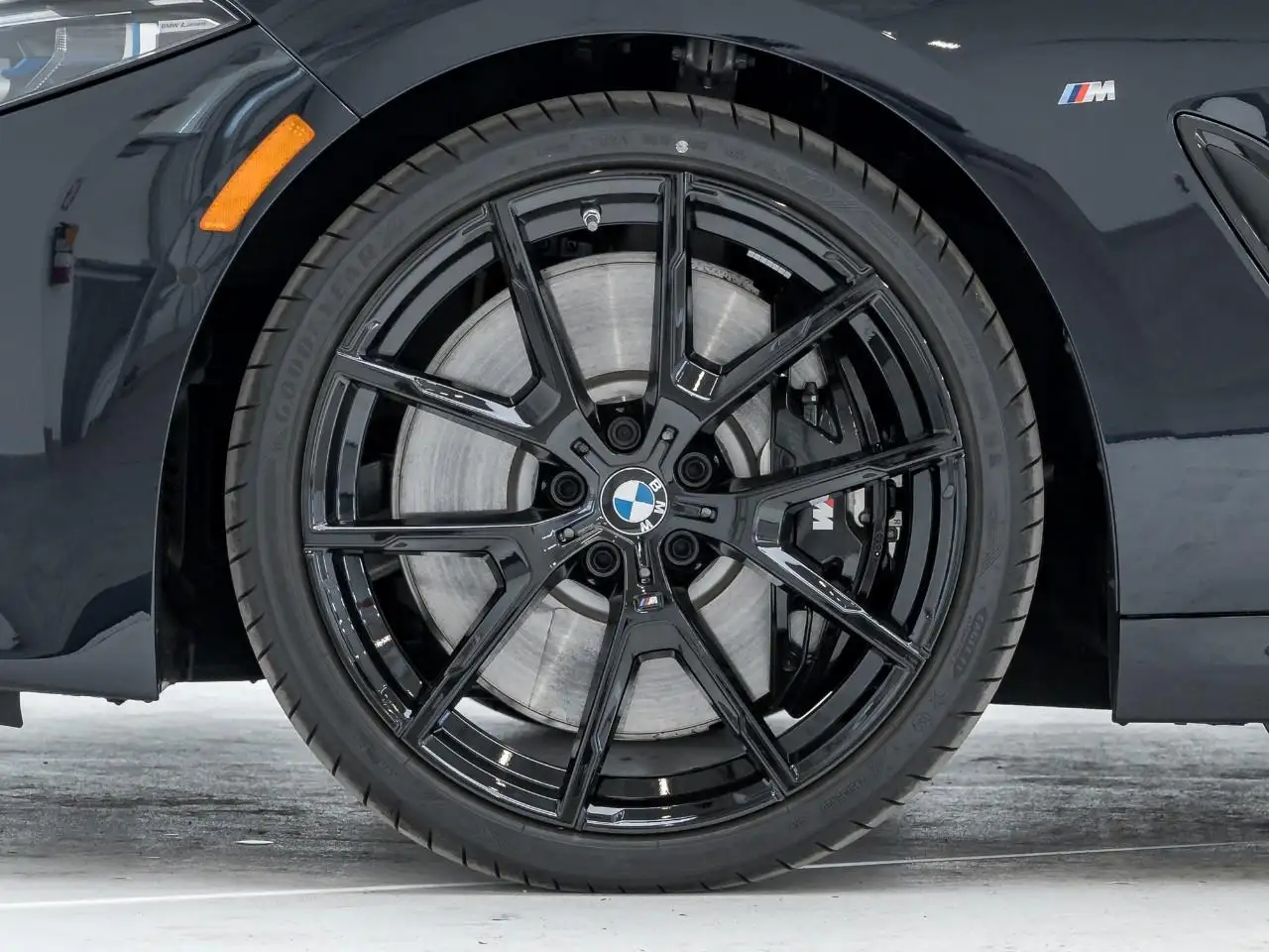 BMW M850 - Image 4