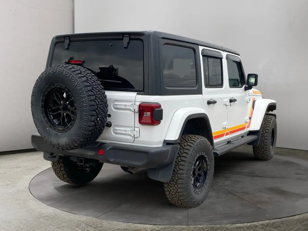 Jeep Wrangler - Image 5