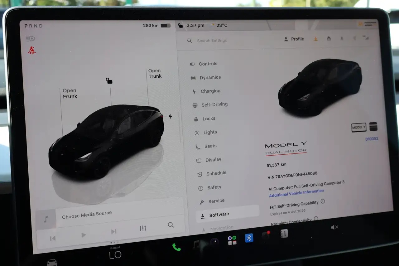 Tesla Model Y - Image 21