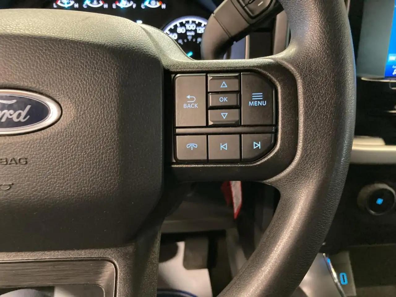 Ford F-150 - Image 36