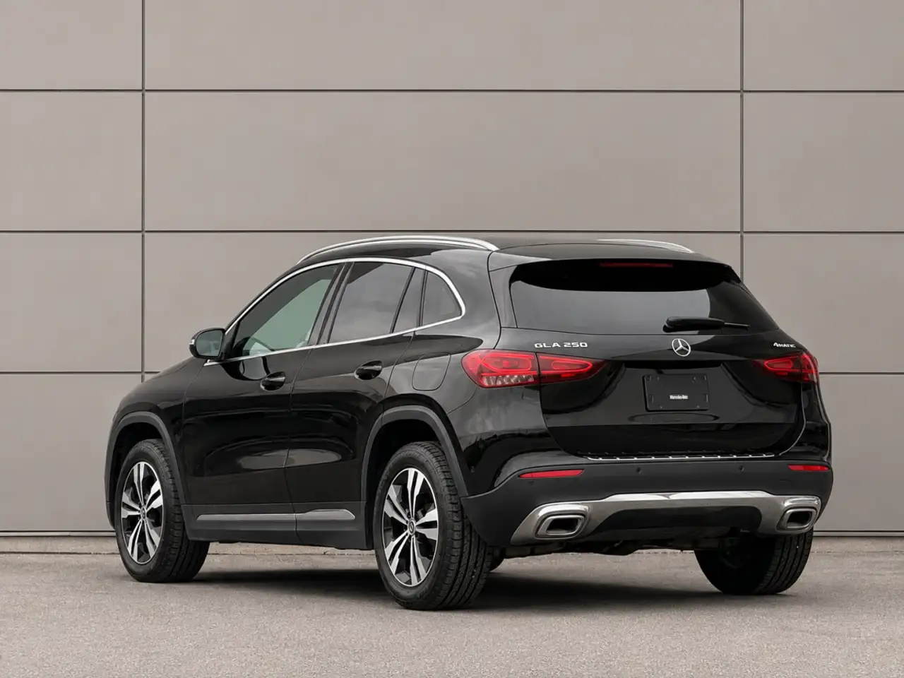 Mercedes-Benz GLA - Image 4