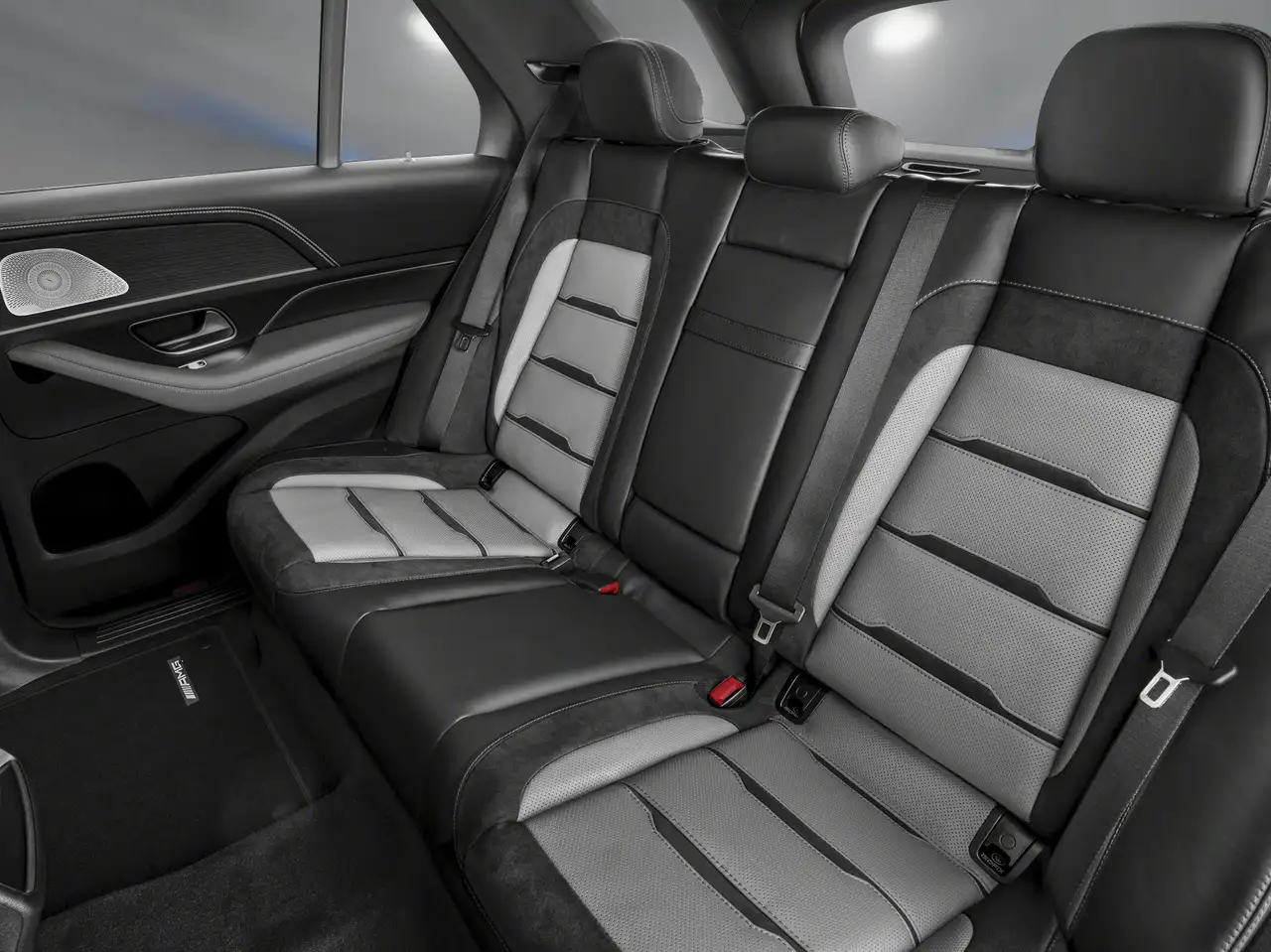 Mercedes-Benz GLE - Image 9