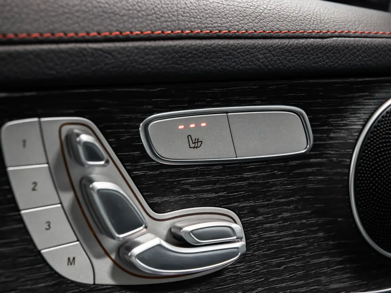 Mercedes-Benz GLC - Image 15