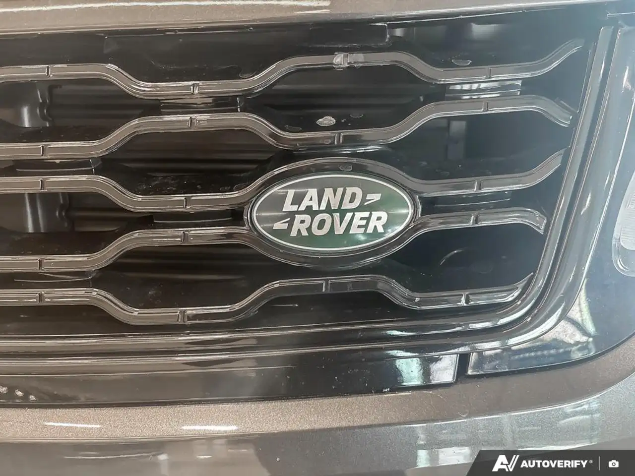 Land Rover Range Rover Sport - Image 9