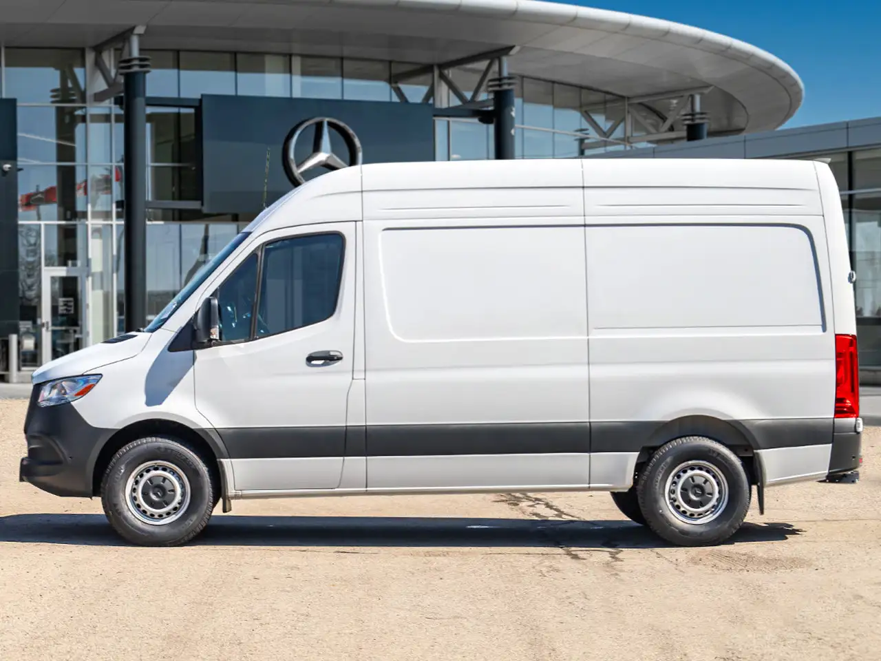 Mercedes-Benz Sprinter - Image 3