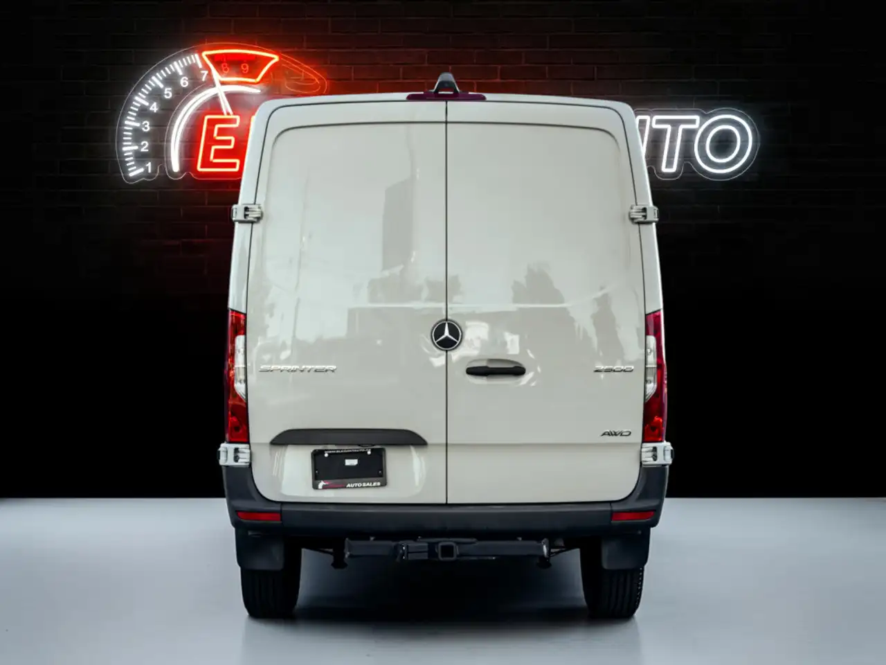 Mercedes-Benz Sprinter - Image 5