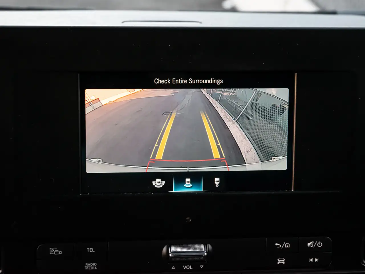 Mercedes-Benz Sprinter - Image 19