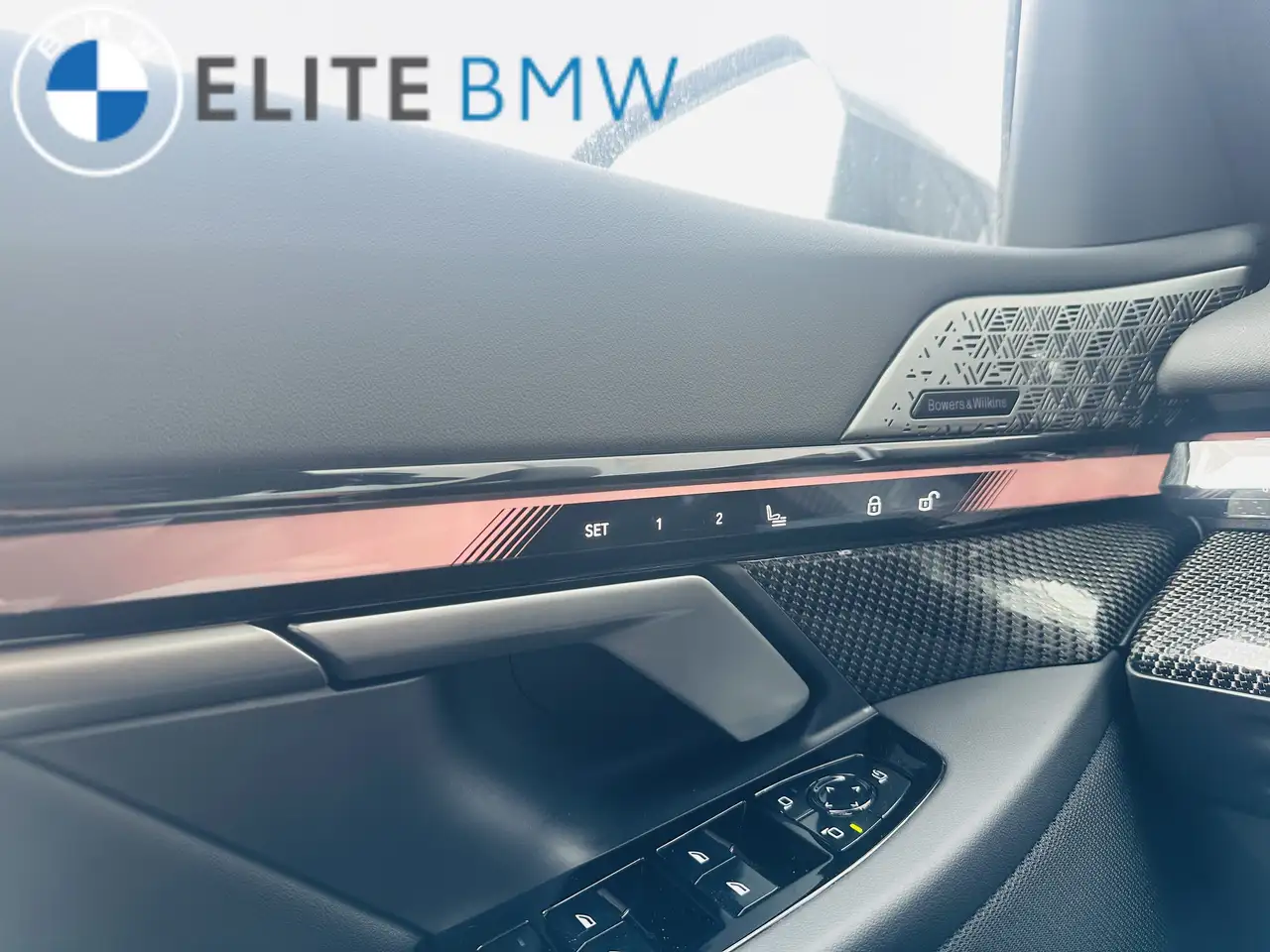 BMW 5 Series - Image 13