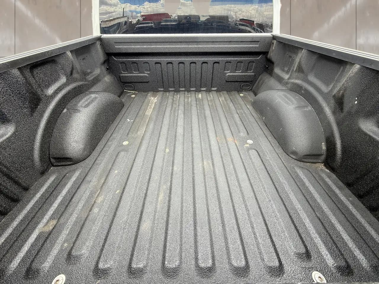 Ford F-150 - Image 6