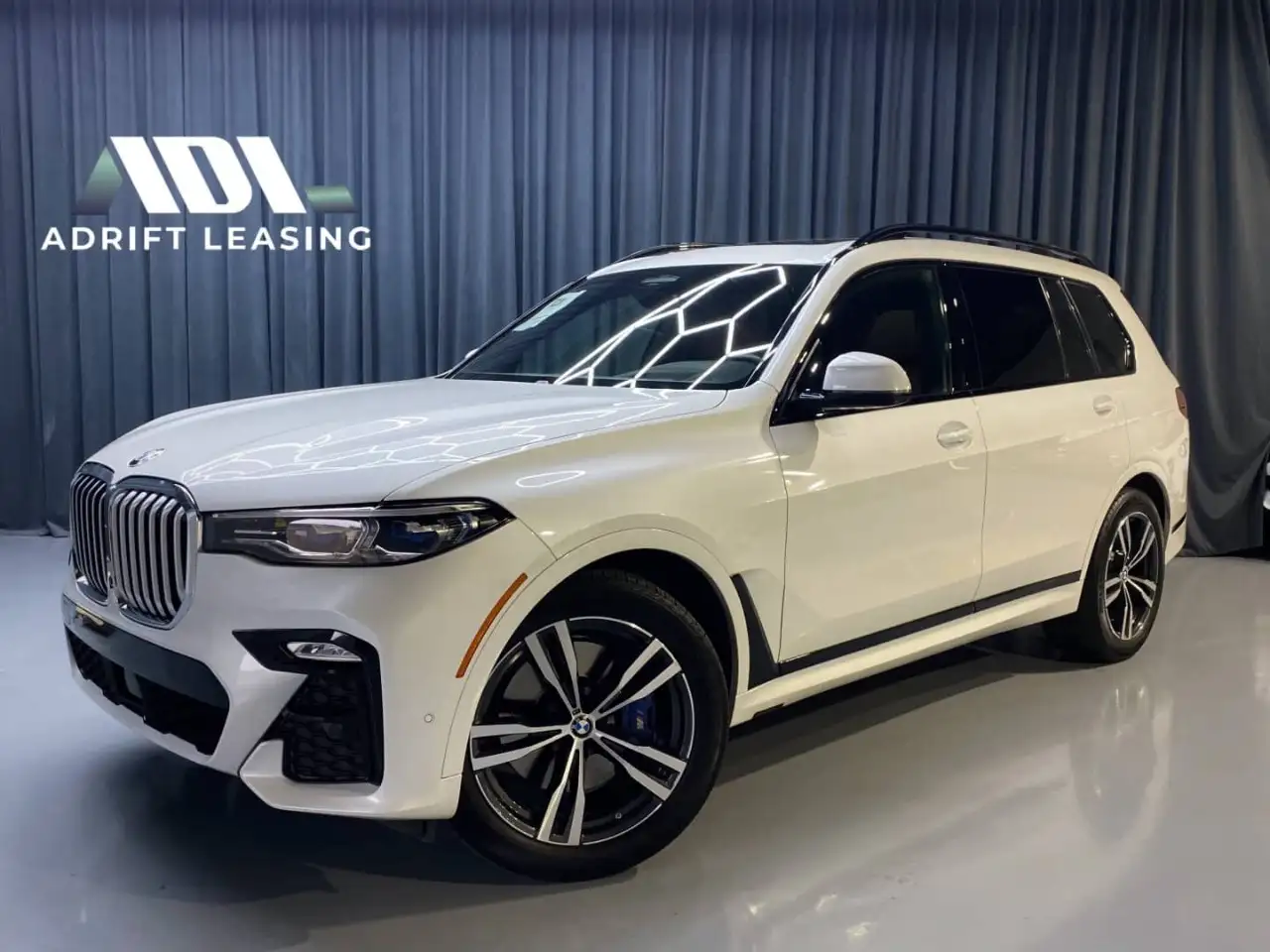 BMW X7 - Image 1
