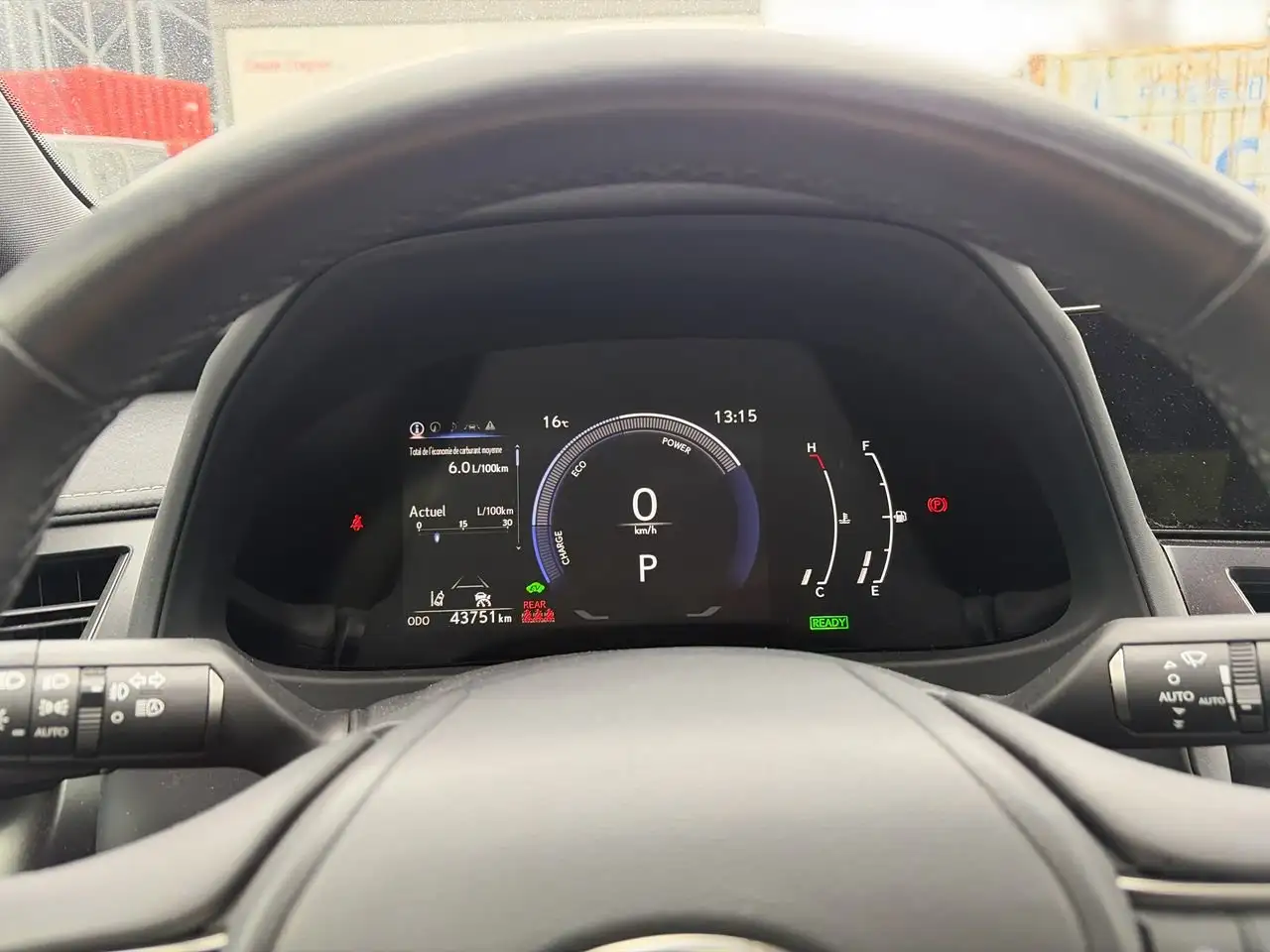 Lexus UX - Image 23