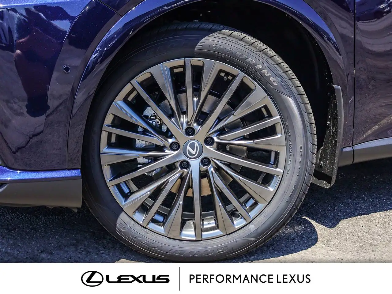 Lexus RX - Image 28