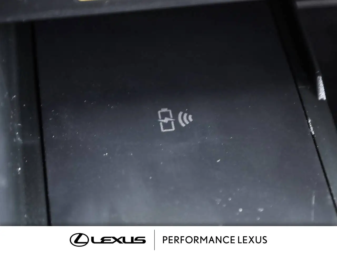 Lexus RX - Image 25