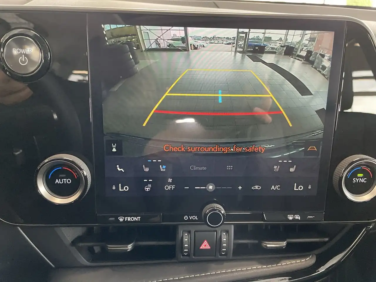 Lexus NX - Image 25