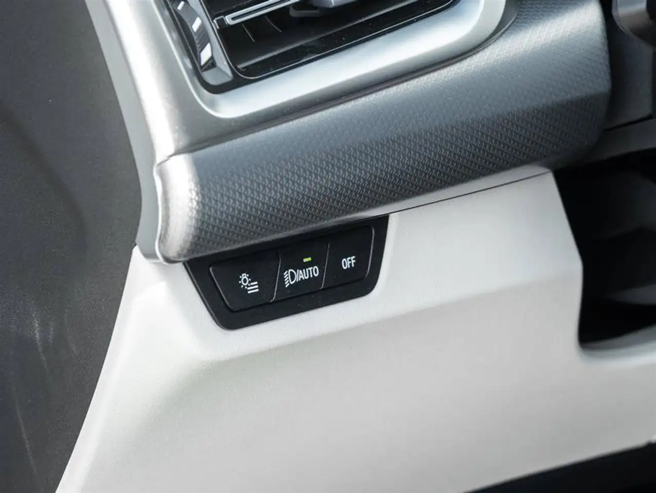 BMW X1 - Image 19