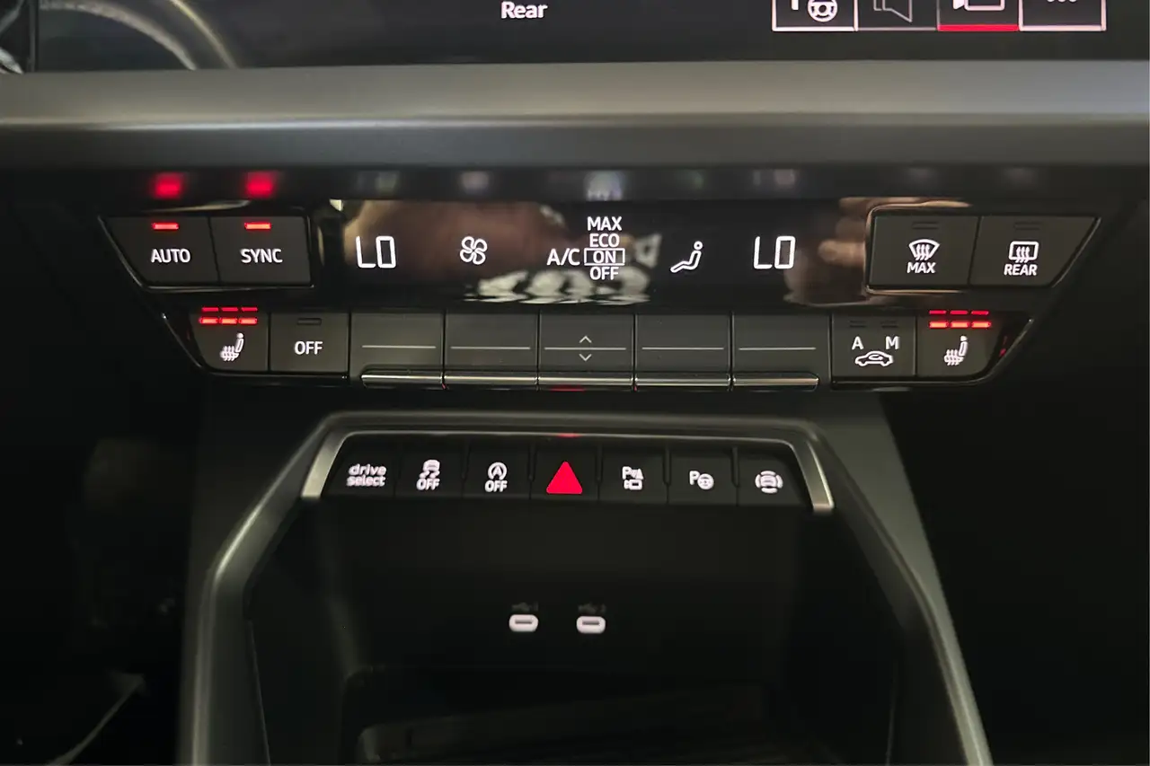 Audi A3 - Image 32