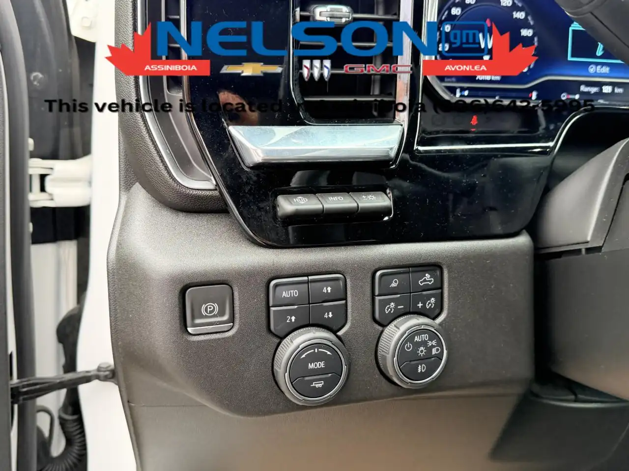 Chevrolet Silverado 1500 - Image 11