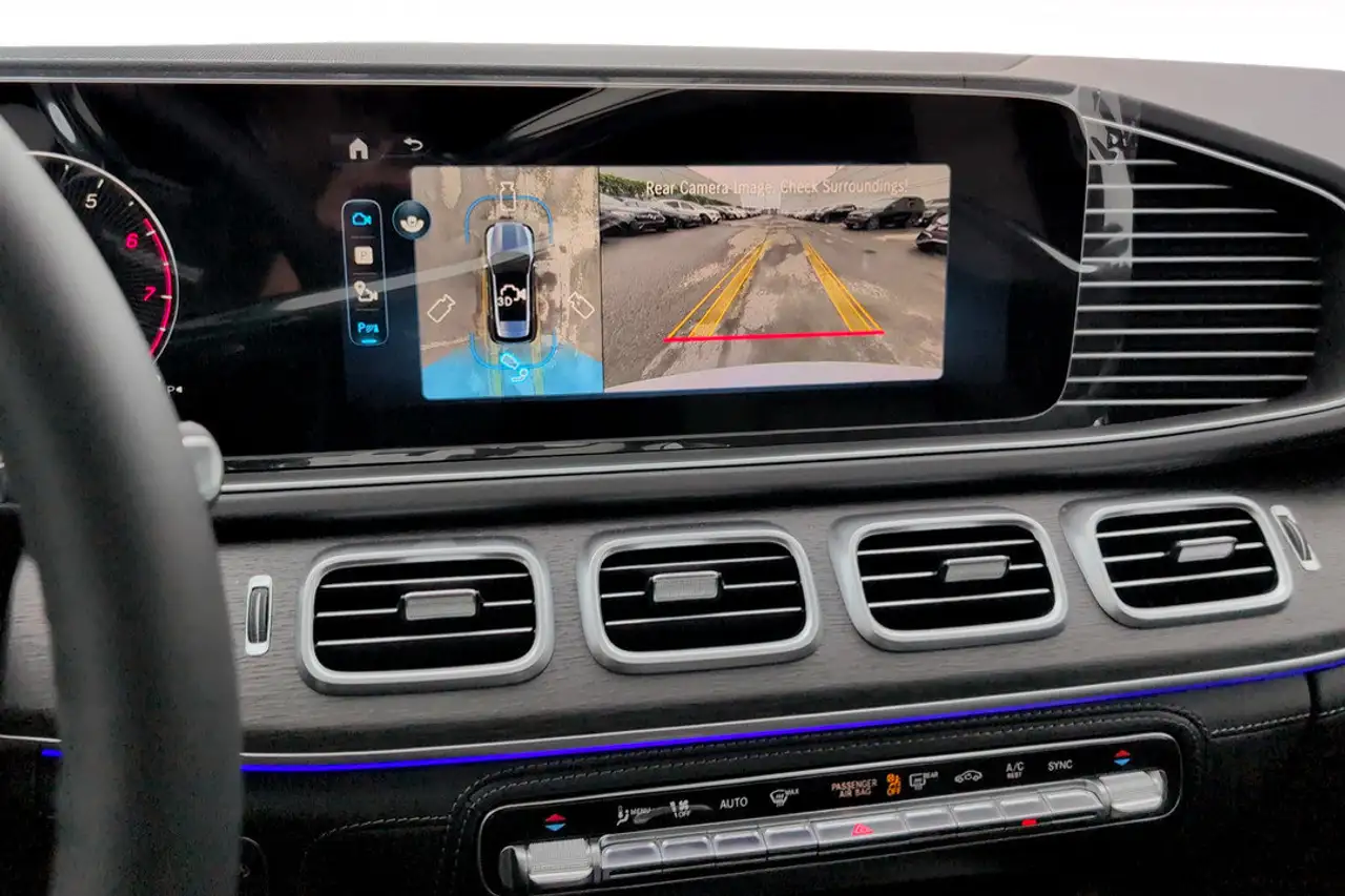 Mercedes-Benz GLE - Image 9