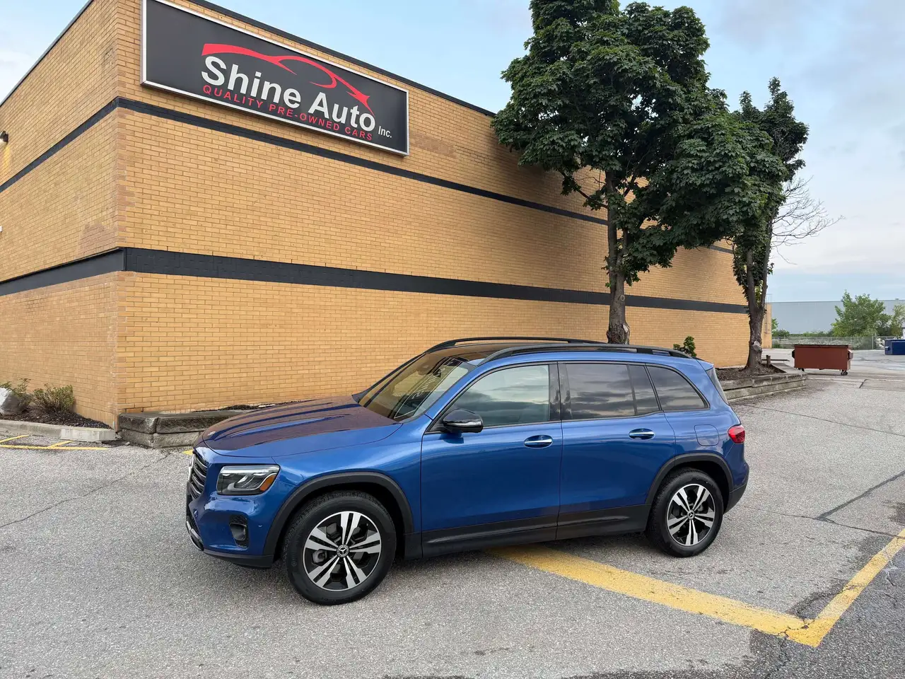 Mercedes-Benz GLB - Image 1