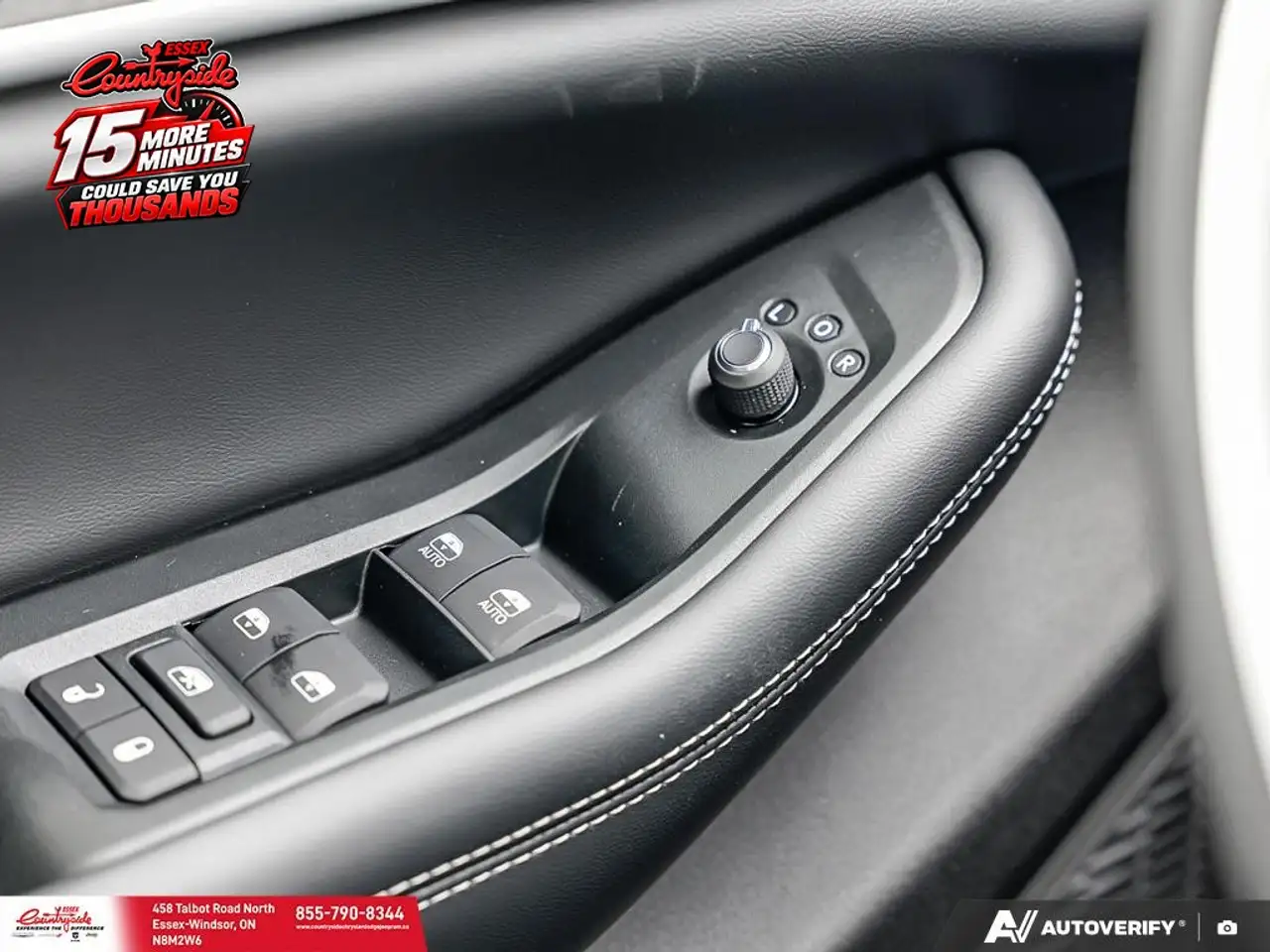Jeep Grand Cherokee - Image 18
