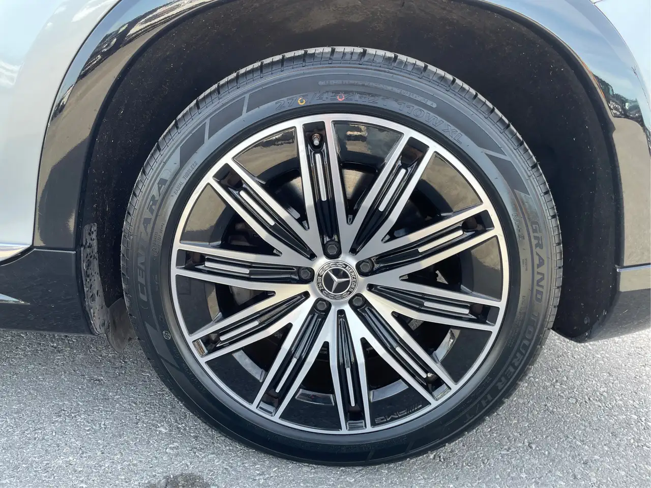 Mercedes-Benz EQS - Image 22