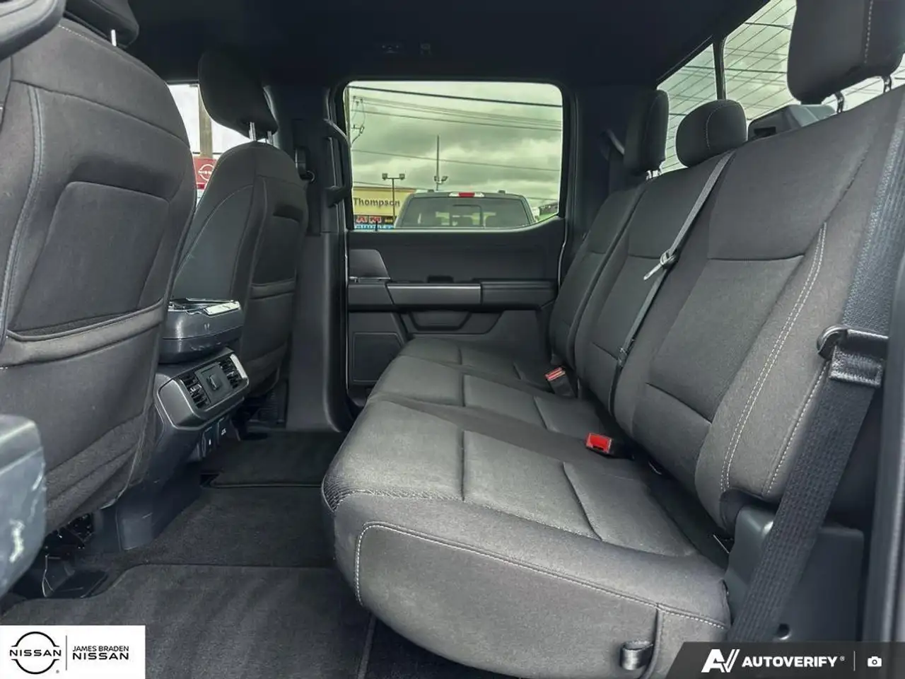 Ford F-150 - Image 21
