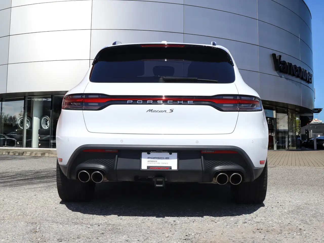 Porsche Macan - Image 4