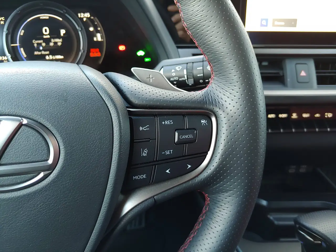 Lexus UX - Image 20
