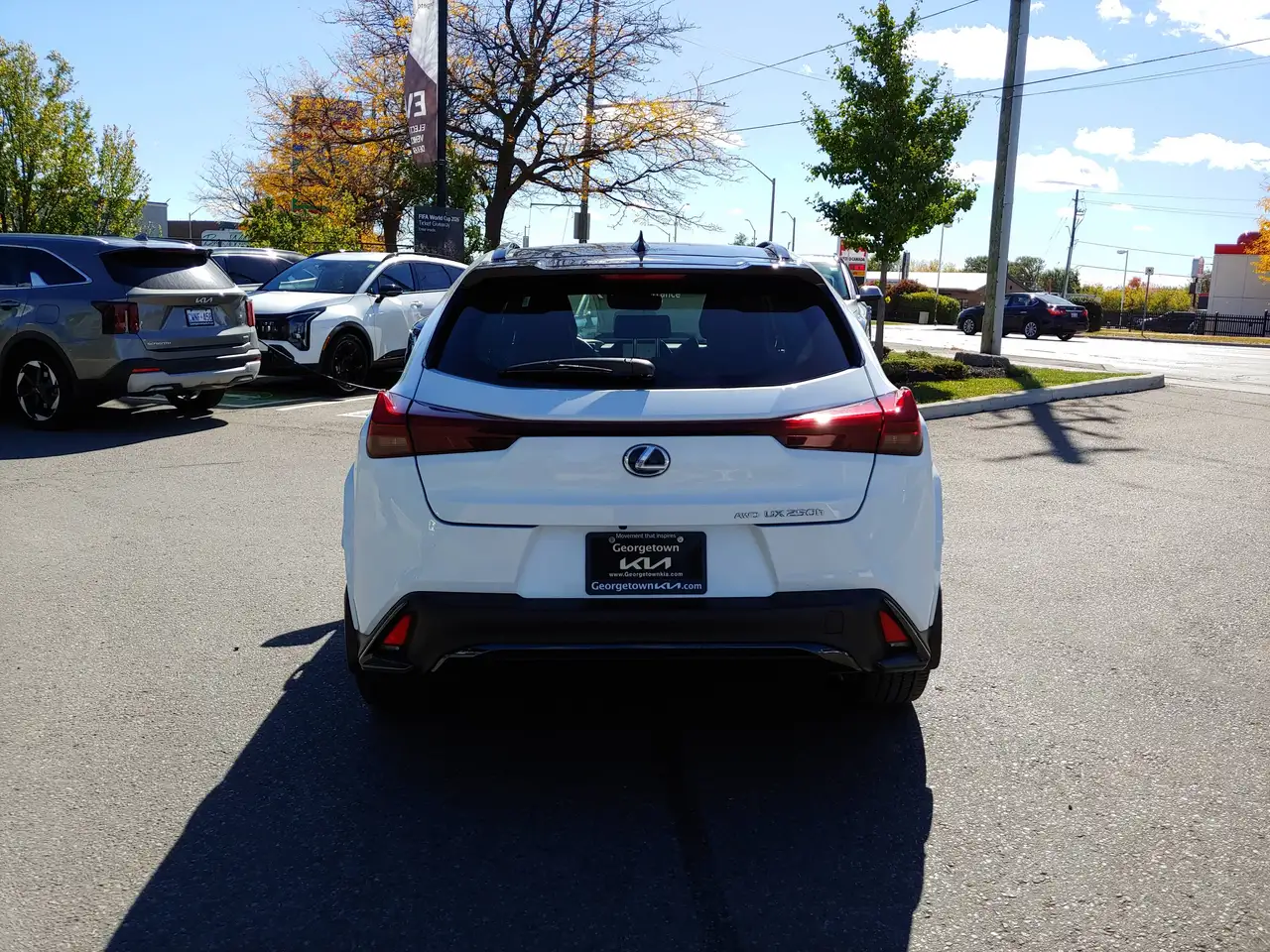 Lexus UX - Image 7