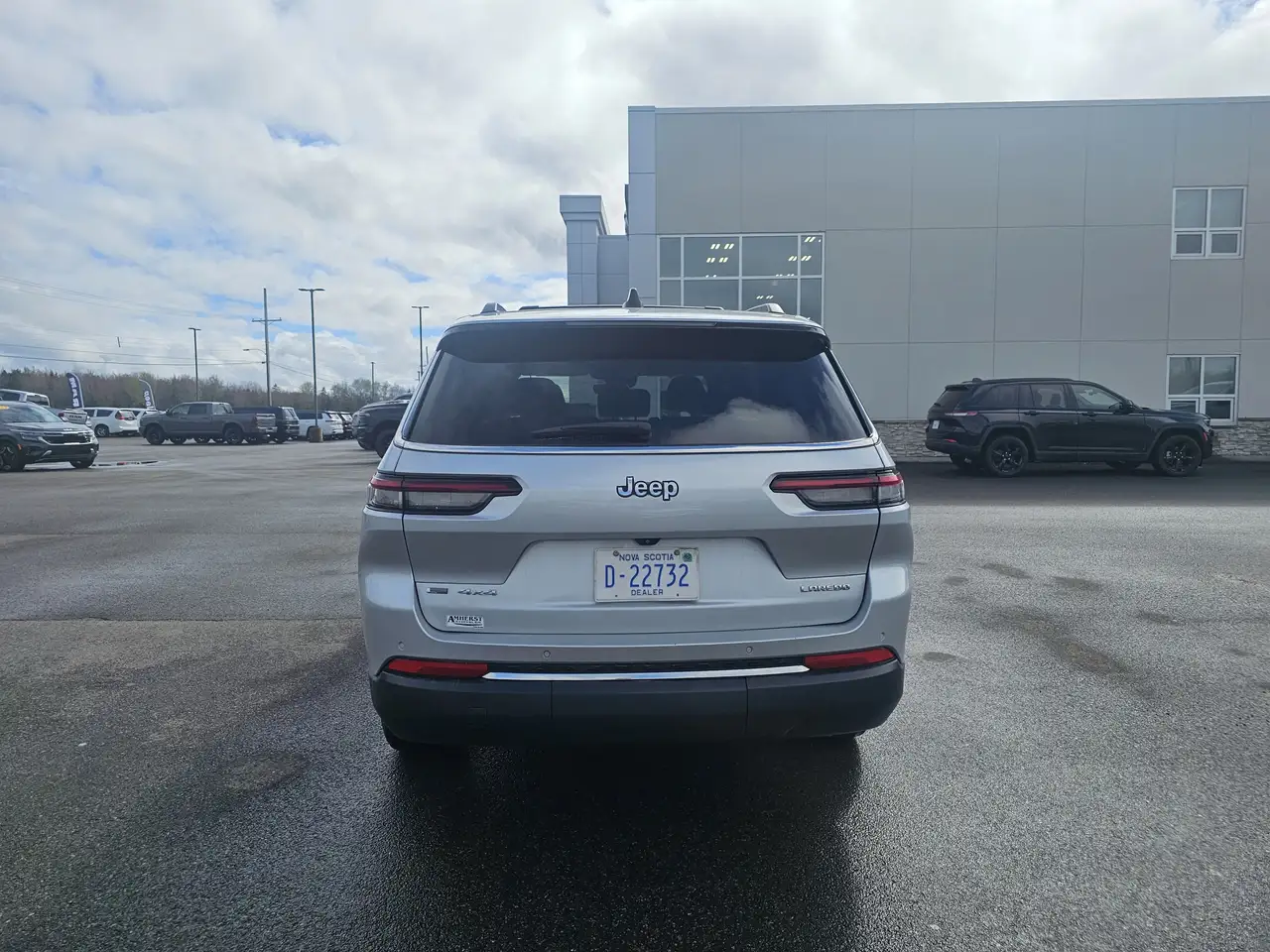 Jeep Grand Cherokee - Image 6