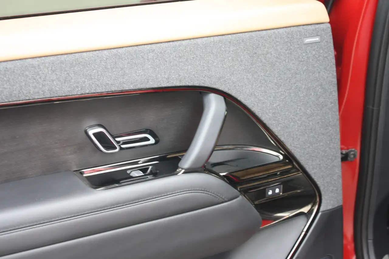 Land Rover Range Rover Sport - Image 7