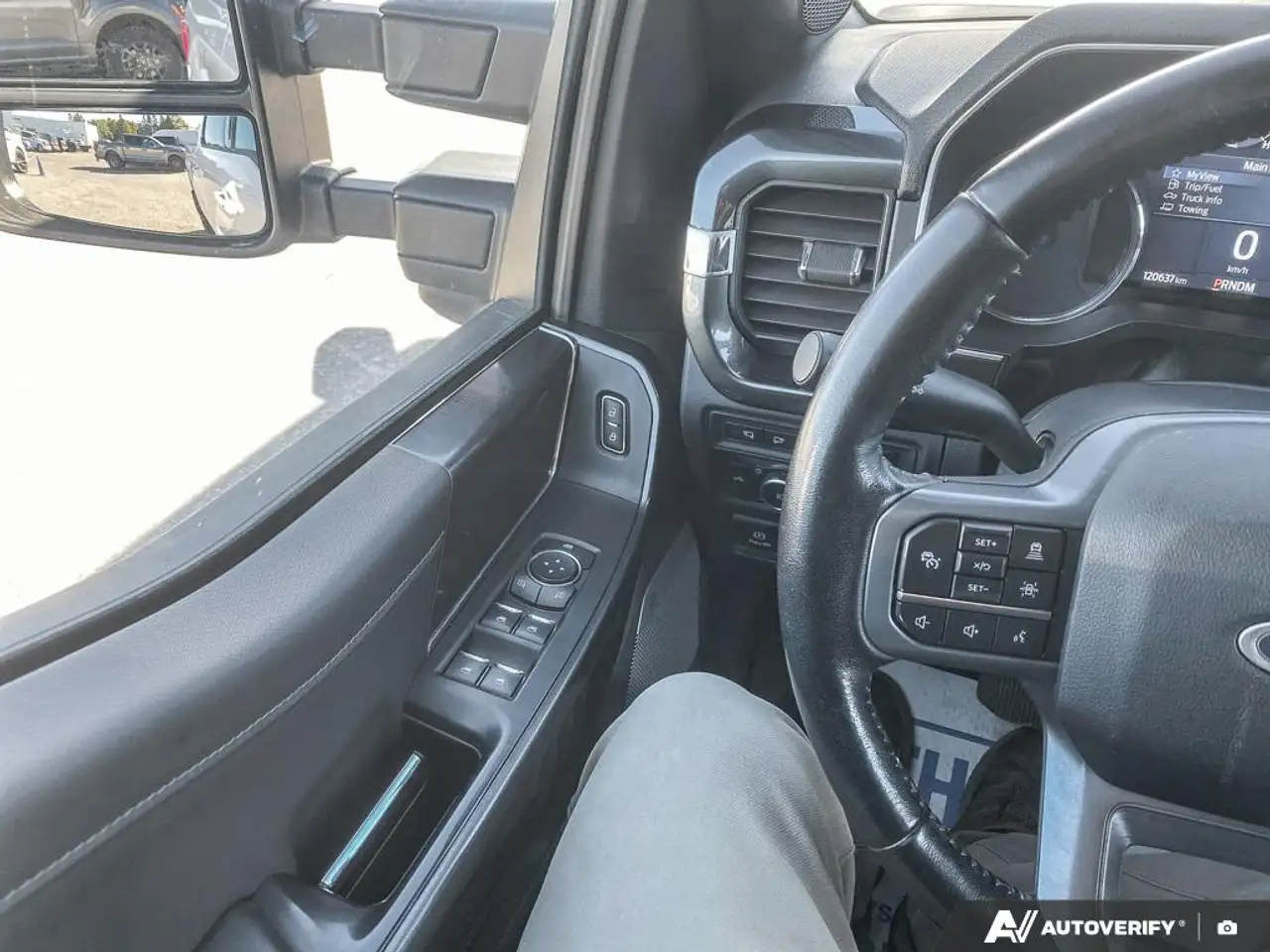 Ford F-150 - Image 17