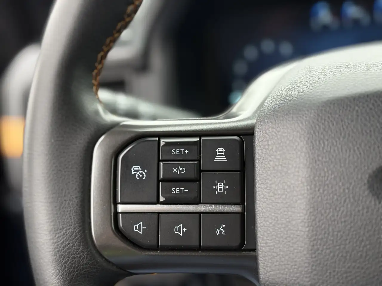 Ford F-150 - Image 20