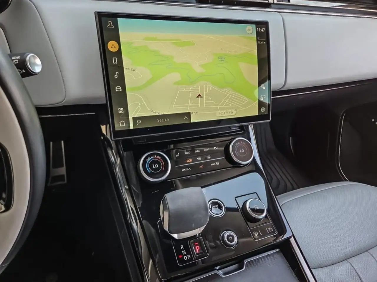 Land Rover Range Rover Sport - Image 17