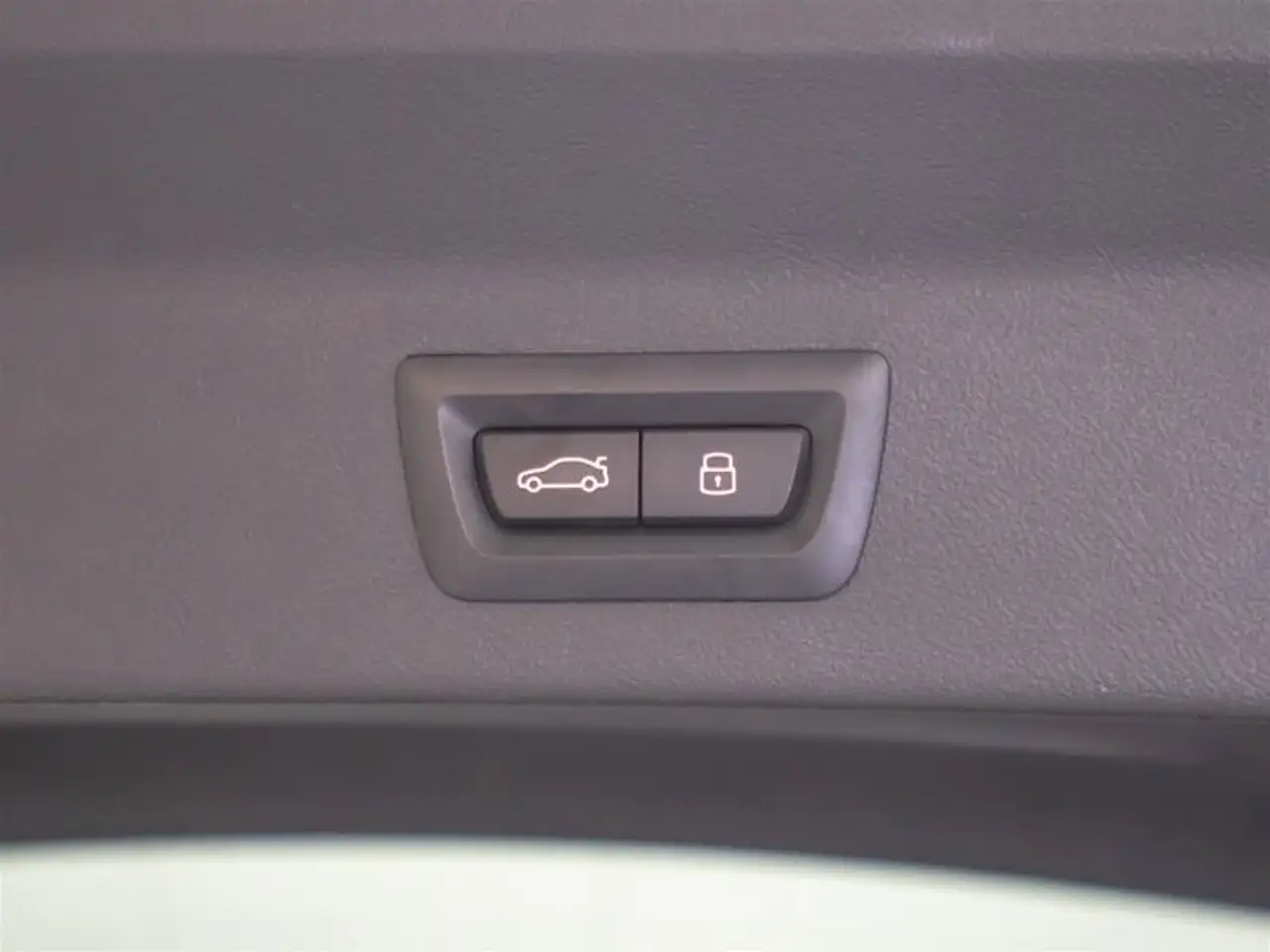 BMW X3 - Image 16