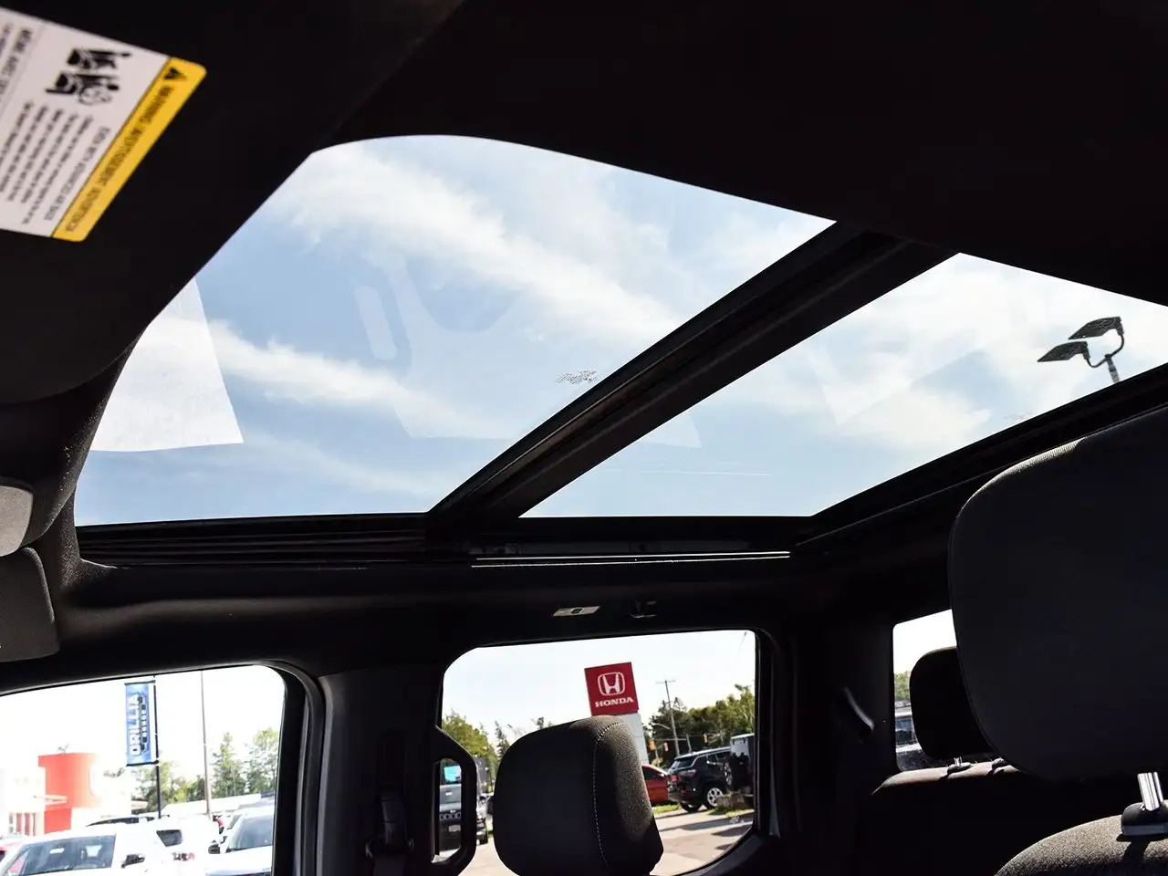 Ford F-150 - Image 23