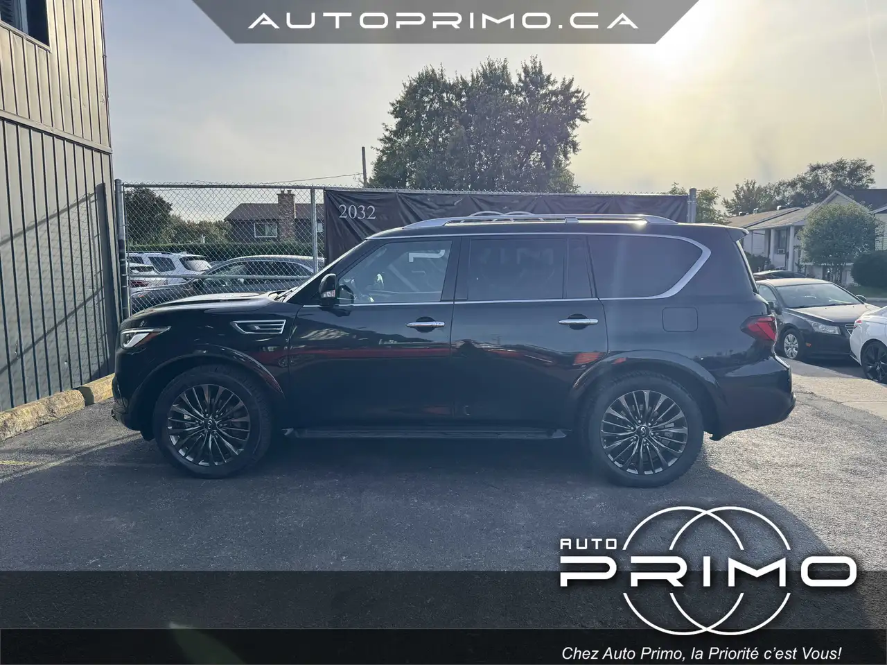 Infiniti QX80 - Image 9