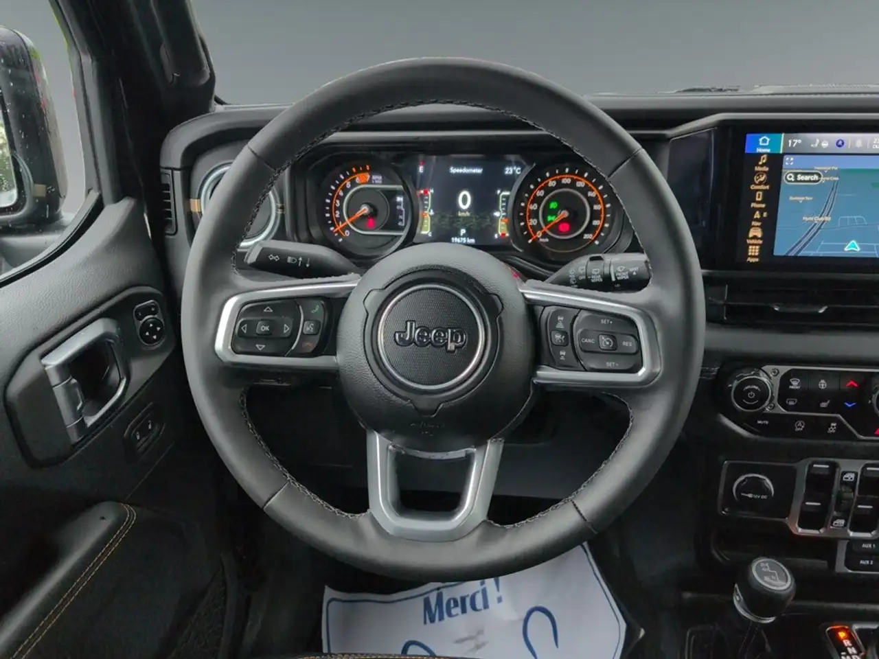 Jeep Wrangler - Image 13