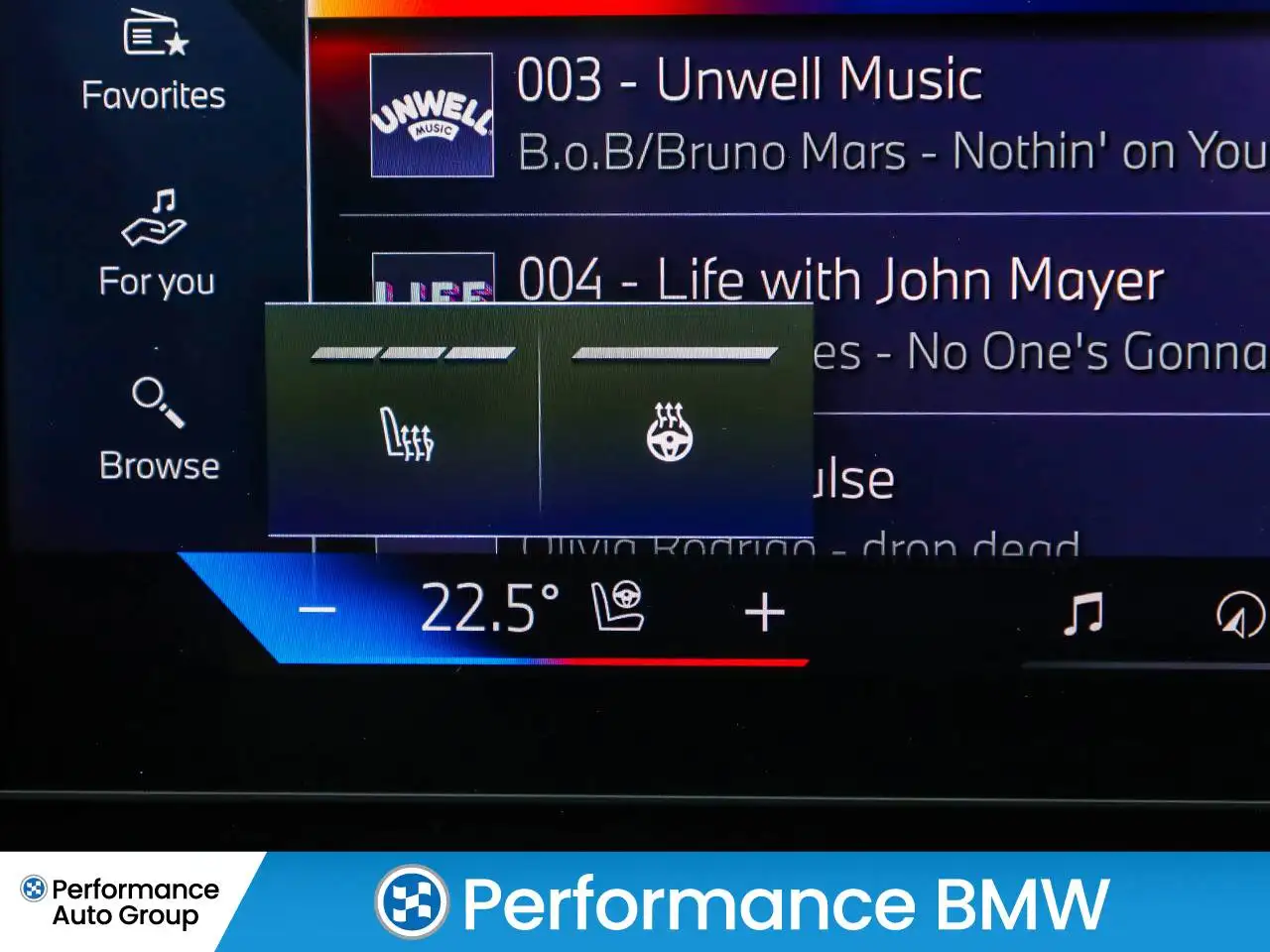 BMW i4 - Image 25